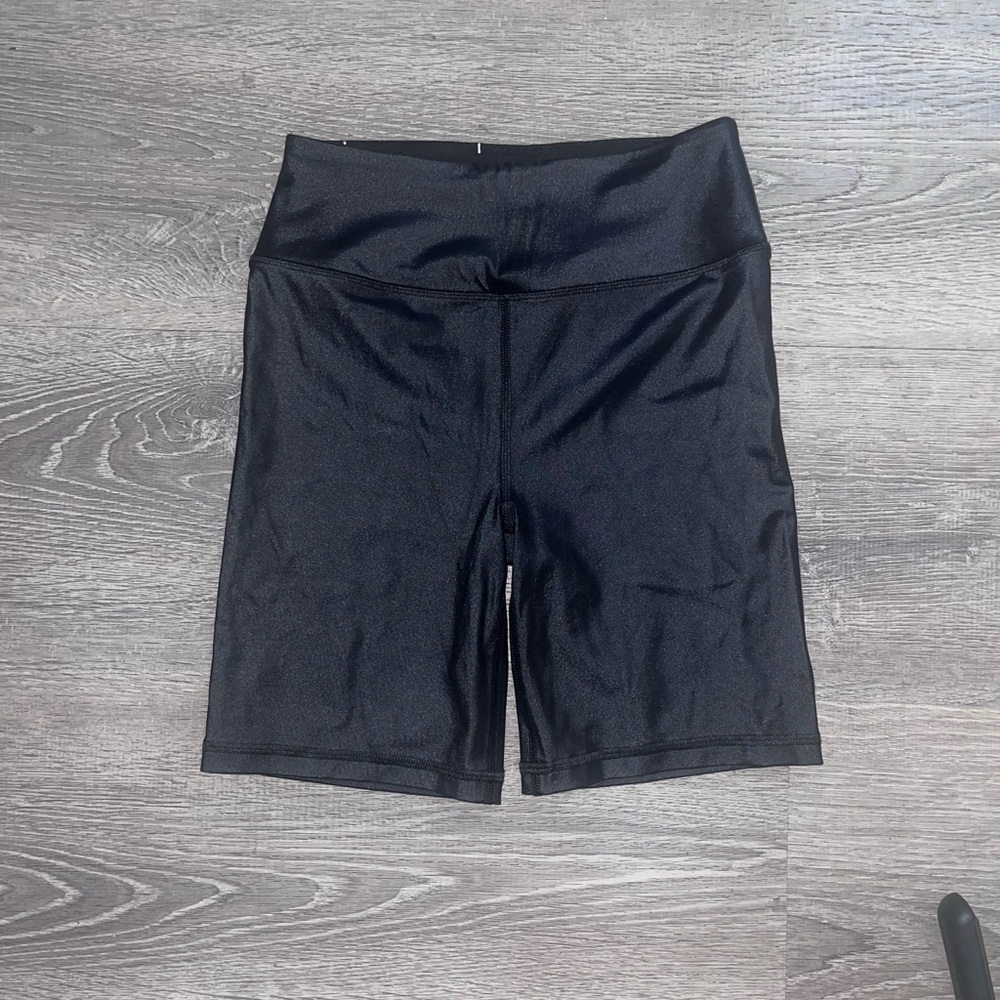 Victoria Sport Black Women's Bike Shorts